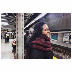 Meet your Posher, Analucia